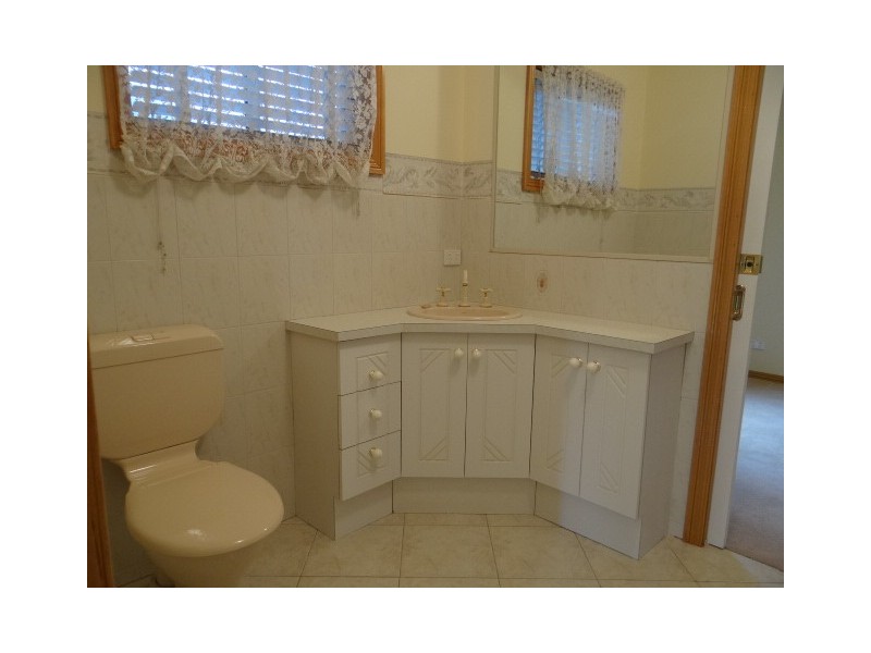 40 Coveside Avenue, Safety Beach VIC 3936