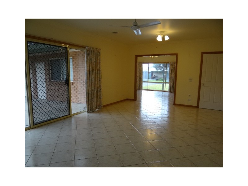 40 Coveside Avenue, Safety Beach VIC 3936