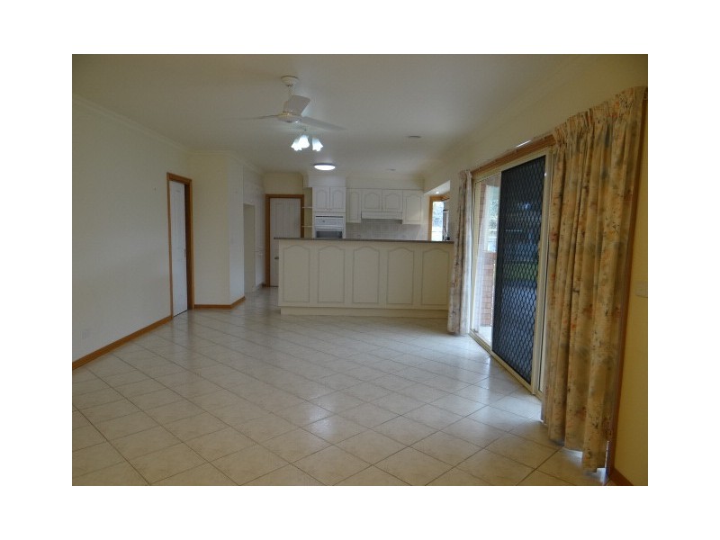 40 Coveside Avenue, Safety Beach VIC 3936