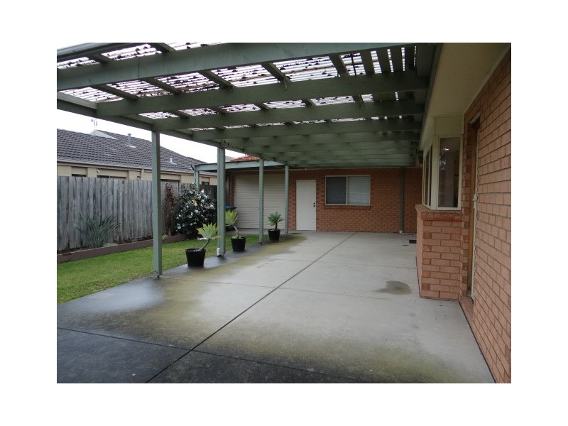 40 Coveside Avenue, Safety Beach VIC 3936