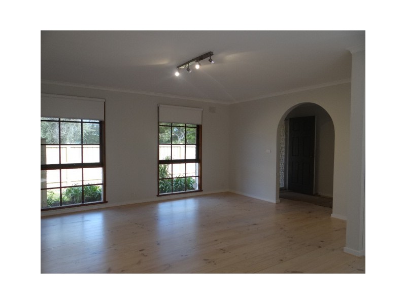 2A Waratah Street, Rye VIC 3941