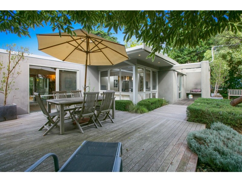 41 St Pauls Road, Sorrento VIC 3943