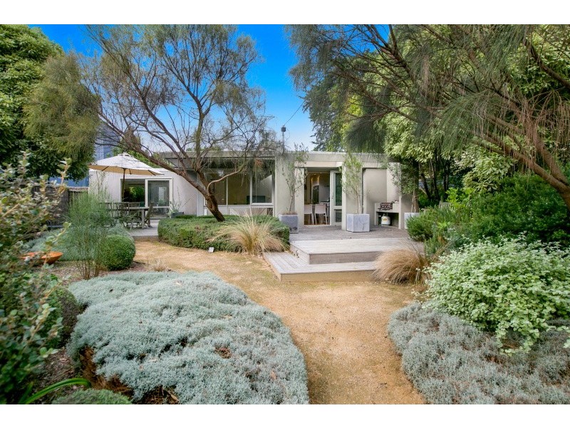 41 St Pauls Road, Sorrento VIC 3943