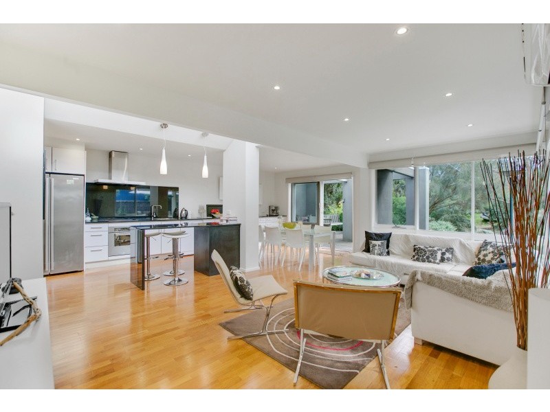 41 St Pauls Road, Sorrento VIC 3943