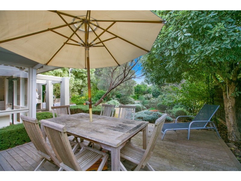 41 St Pauls Road, Sorrento VIC 3943