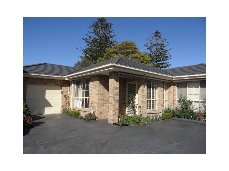 4/15 McCombe Street, Rosebud VIC 3939