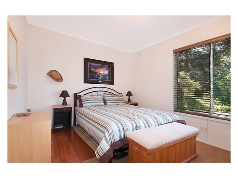 4 Godwin Street, Blairgowrie VIC 3942