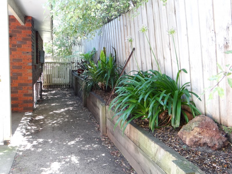 25 Neville Drive, Rye VIC 3941