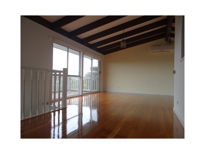 33 St Andrews Drive, Rye VIC 3941