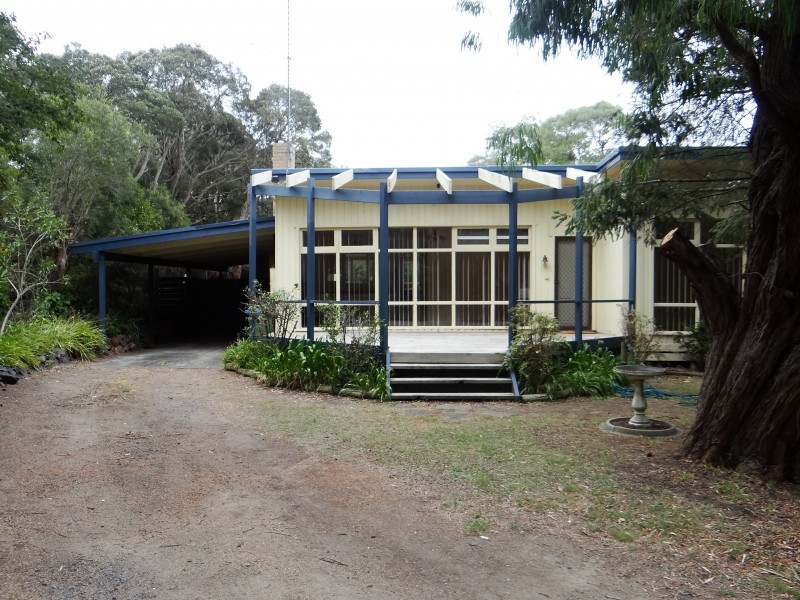 5 Johnson Avenue, Rye VIC 3941