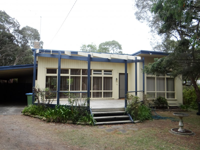 5 Johnson Avenue, Rye VIC 3941