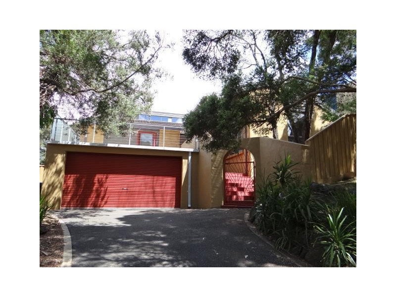 16 Cain Road, Rye VIC 3941