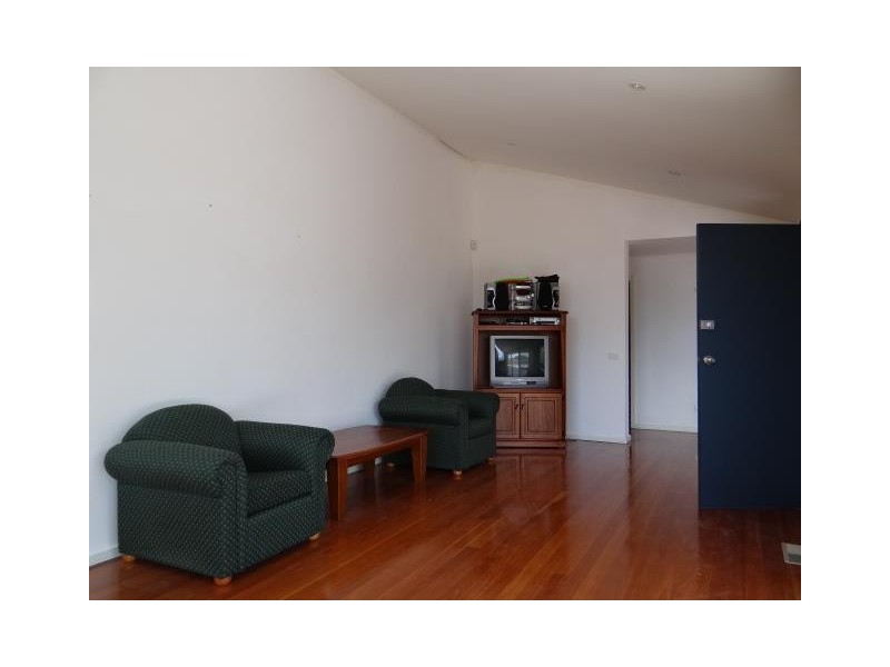 16 Cain Road, Rye VIC 3941