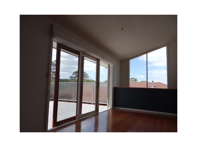 16 Cain Road, Rye VIC 3941