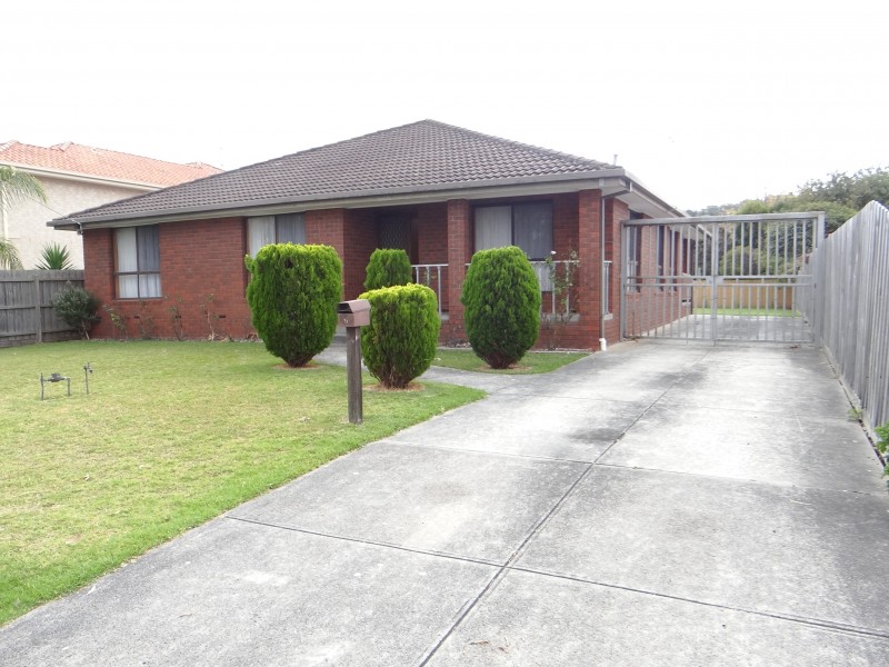 9 Davies Street, Safety Beach VIC 3936