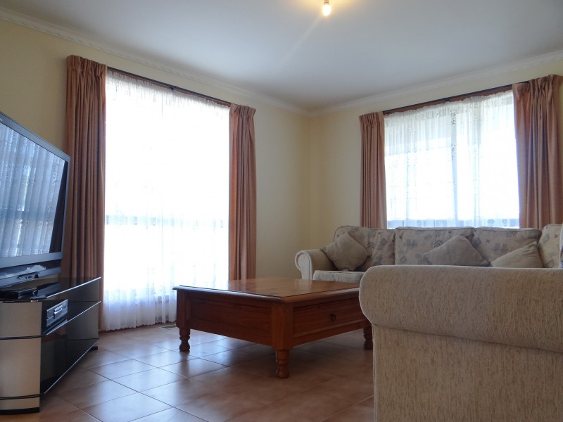 9 Davies Street, Safety Beach VIC 3936