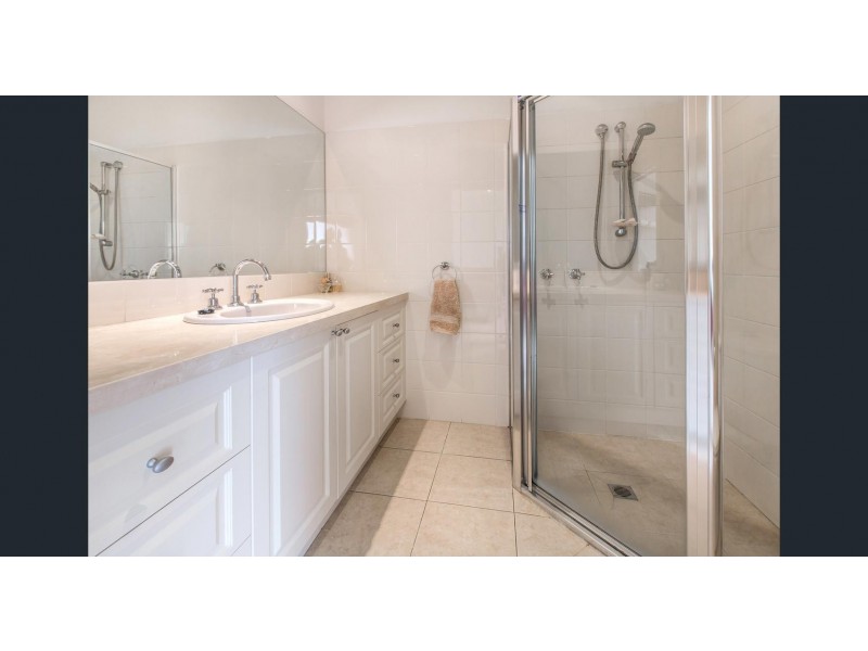 2/33 Ozone Street, Rye VIC 3941