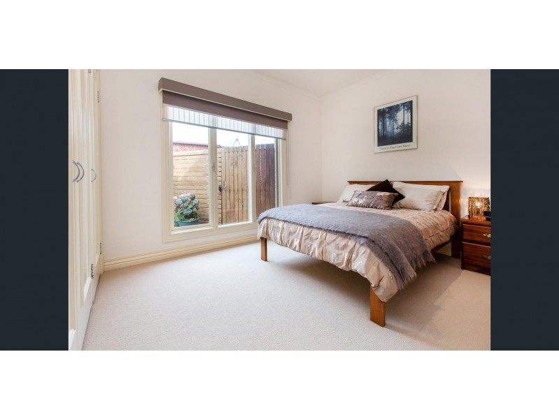 2/33 Ozone Street, Rye VIC 3941