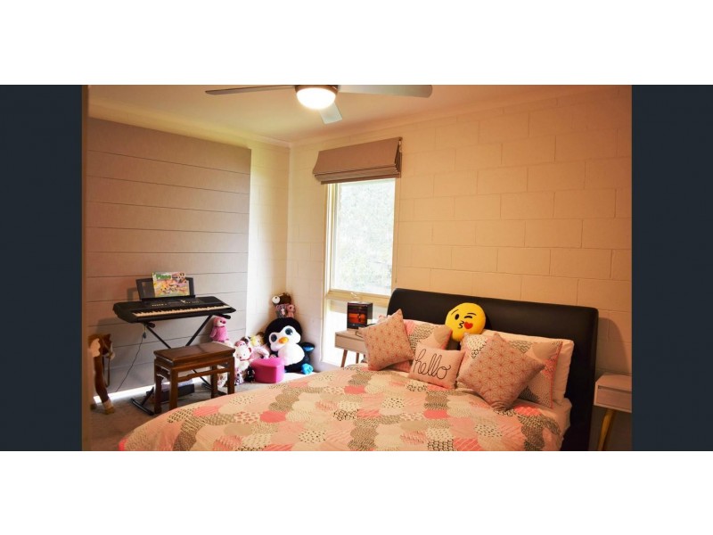 9 Sunningdale Road, Rosebud VIC 3939