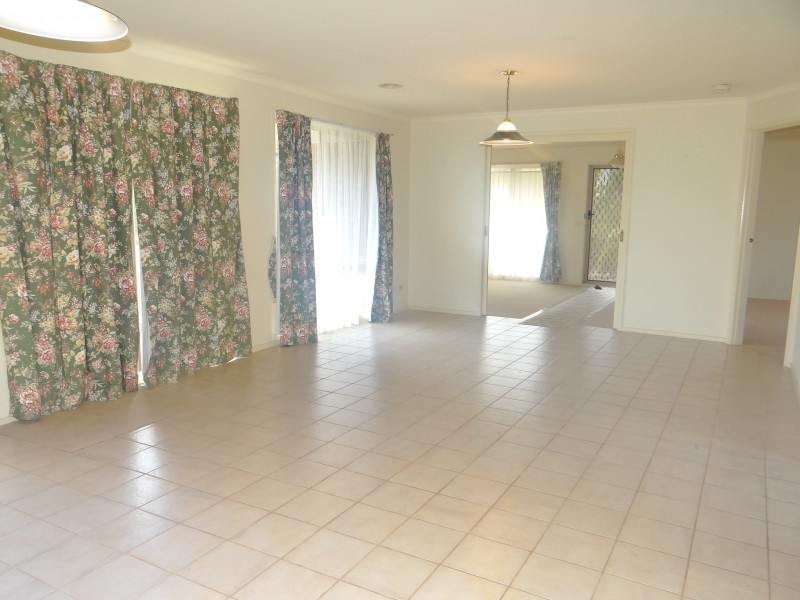 7 Talbot Grove, Mccrae VIC 3938