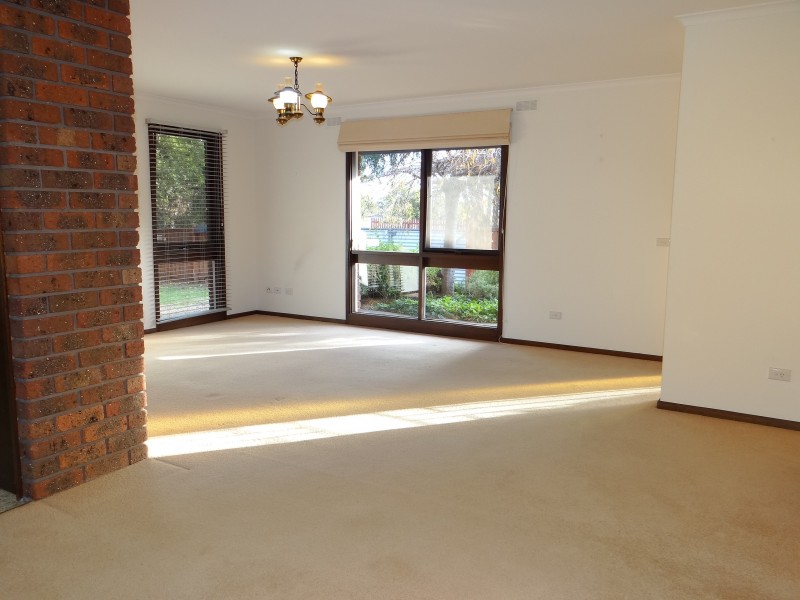 28 Braidwood Avenue, Rosebud VIC 3939