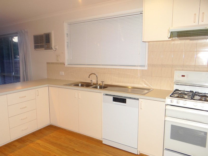 1/82 Potton Avenue, Rosebud VIC 3939