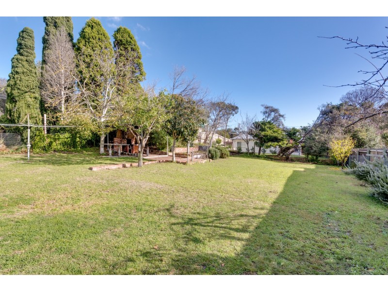 8 Rodney Street, Rye VIC 3941