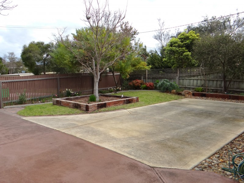 8 Lewana Street, Rye VIC 3941