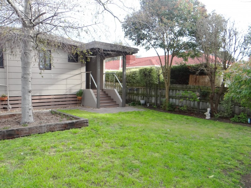 8 Lewana Street, Rye VIC 3941