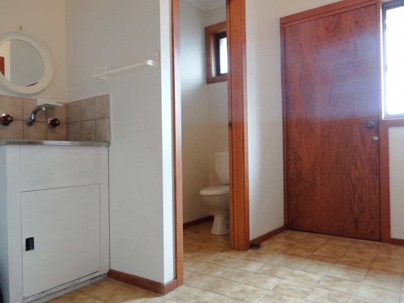 2 Laurens Street, Rosebud VIC 3939