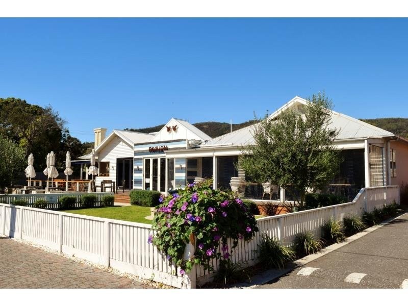 2/4 The Avenue, Mccrae VIC 3938