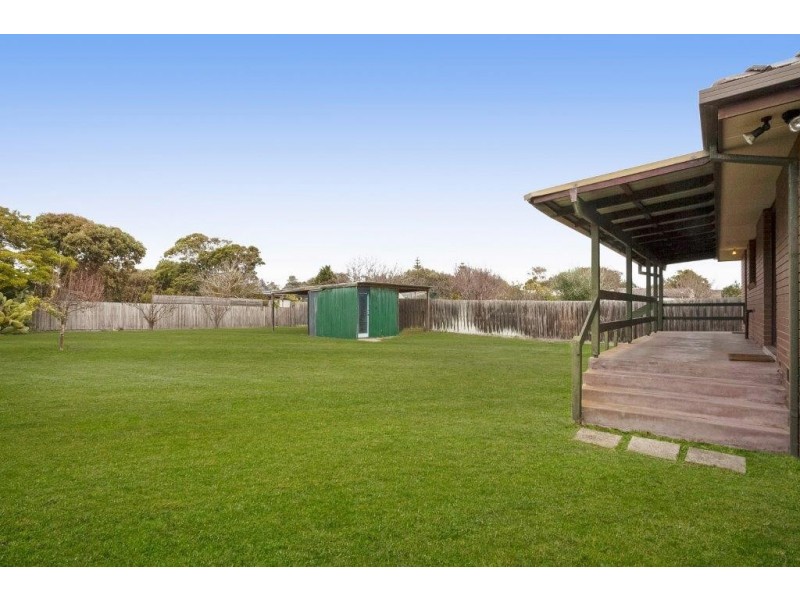 7 Maine Street, Tootgarook VIC 3941