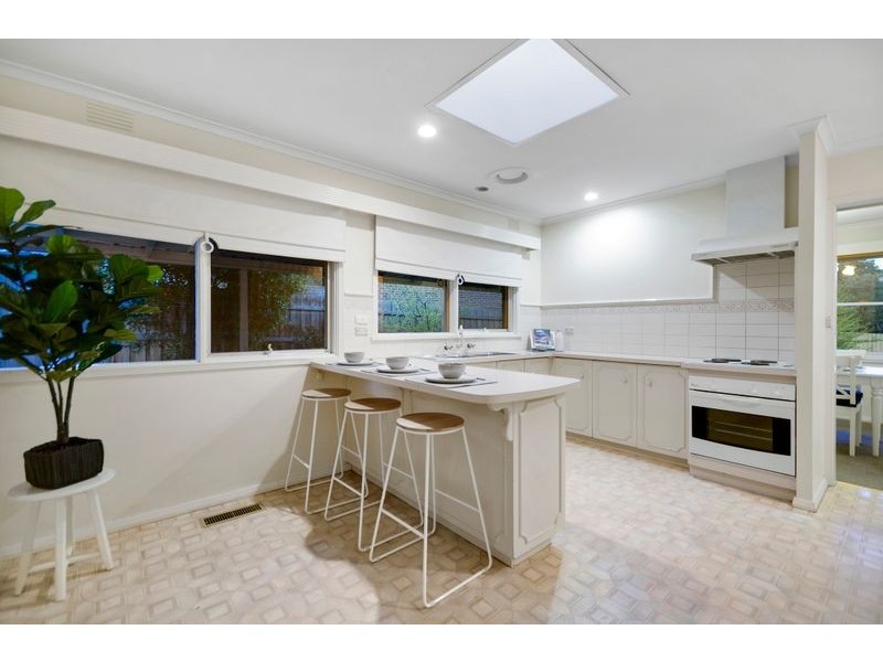 38 McComb Boulevard, Frankston South VIC 3199