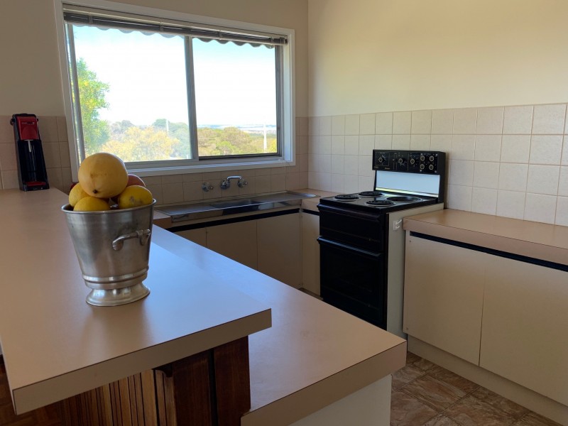 4 Nalong Street, Rye VIC 3941