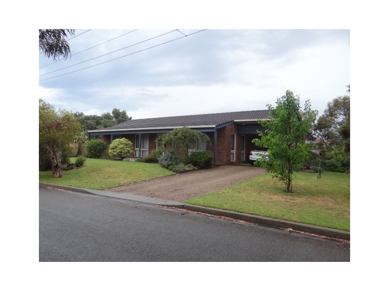 28 Braidwood Avenue, Rosebud VIC 3939