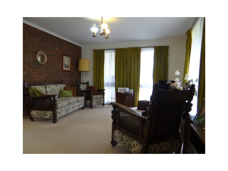 28 Braidwood Avenue, Rosebud VIC 3939