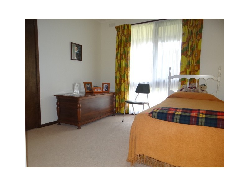 28 Braidwood Avenue, Rosebud VIC 3939