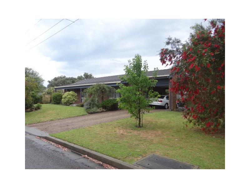 28 Braidwood Avenue, Rosebud VIC 3939