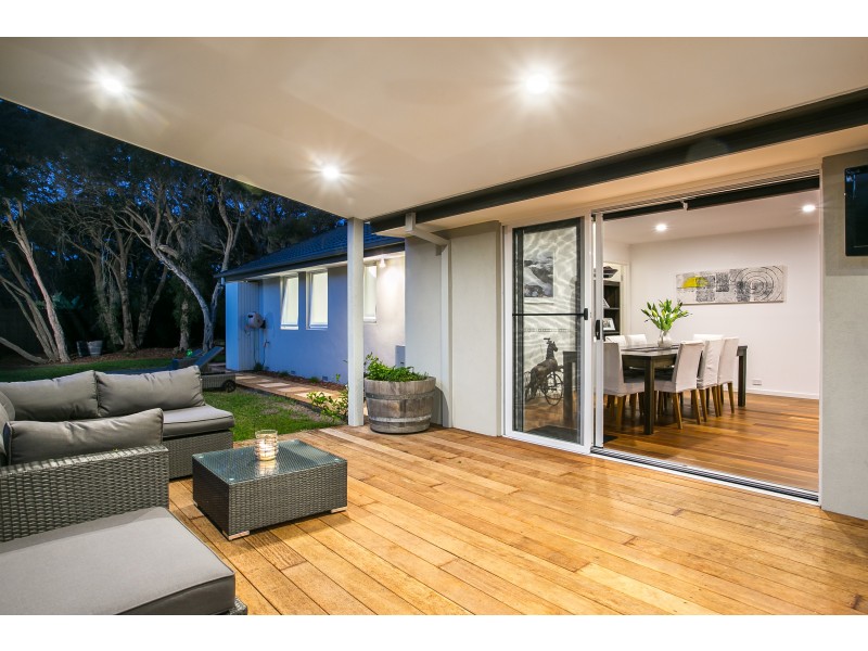 4 Louise Street, Rye VIC 3941