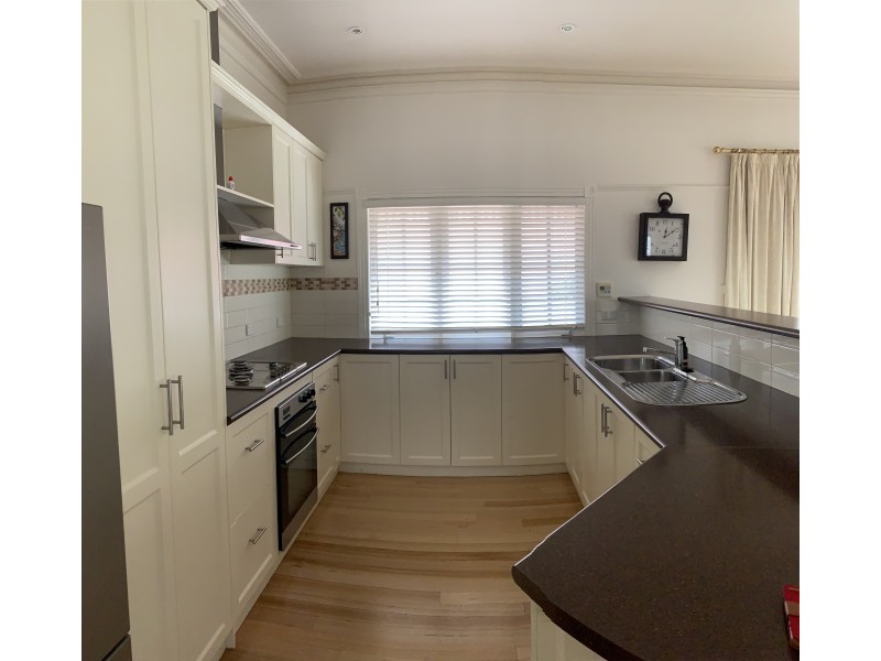 2 Edgar Street, Rye VIC 3941