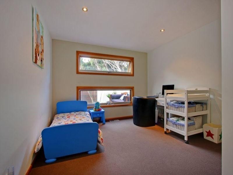 10 Douglas Court, Rye VIC 3941