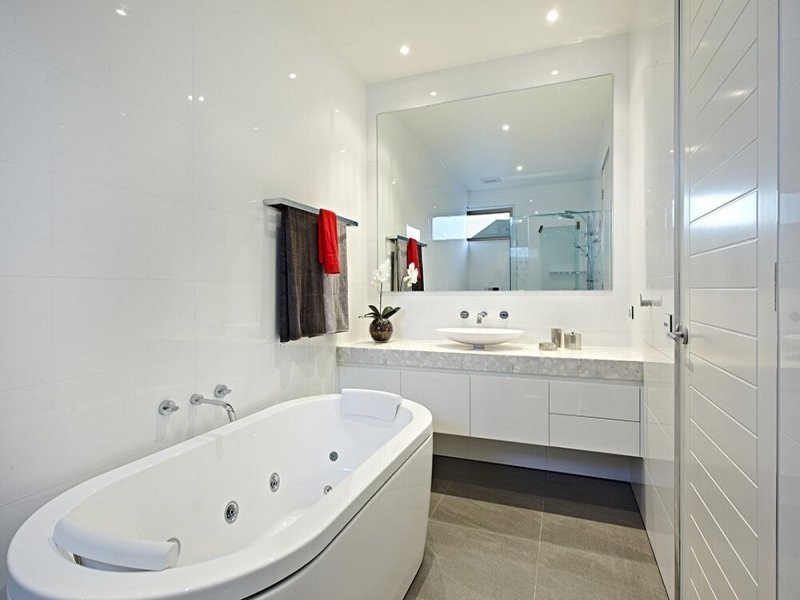 14 MAORI STREET, Rye VIC 3941