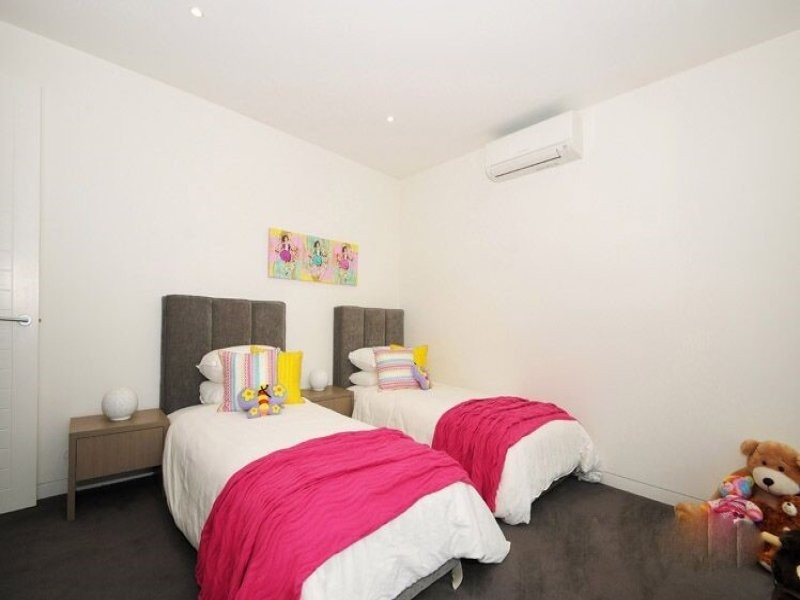 14 MAORI STREET, Rye VIC 3941