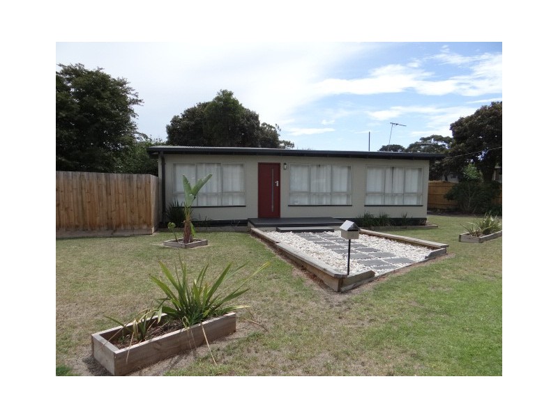 4 John Street, Tootgarook VIC 3941