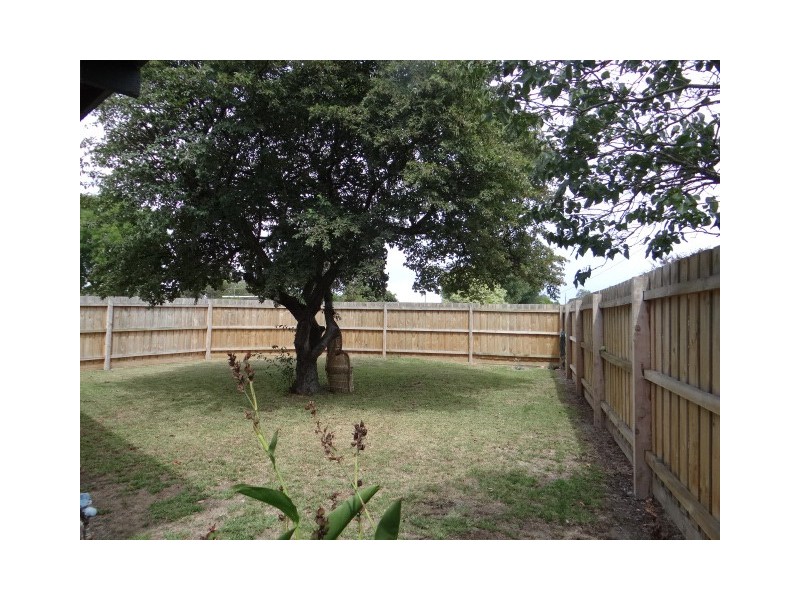 4 John Street, Tootgarook VIC 3941