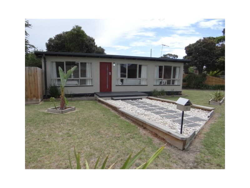 4 John Street, Tootgarook VIC 3941