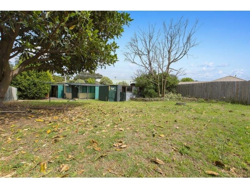 5 Potton Avenue, Rosebud VIC 3939