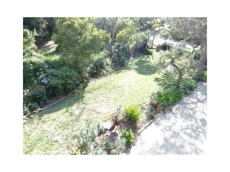 61 Garden Street, Blairgowrie VIC 3942