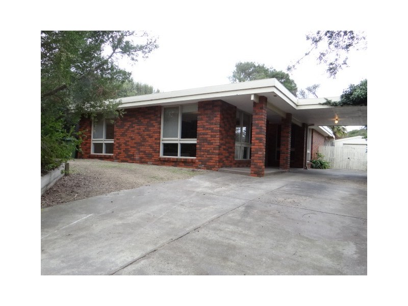 25 Neville Drive, Rye VIC 3941