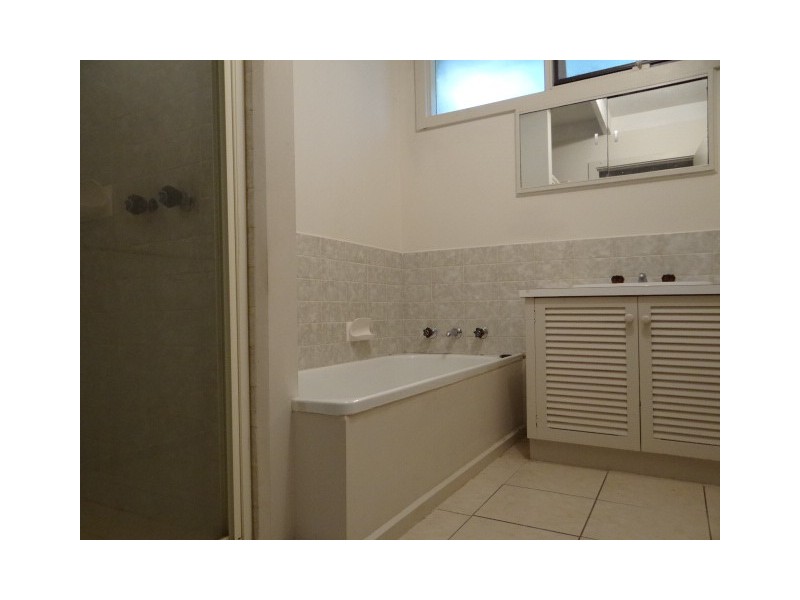 25 Neville Drive, Rye VIC 3941